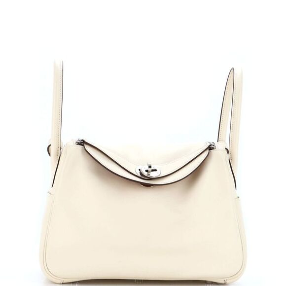 Hermes Handbags - Hermes Lindy Bag Verso Swift 26 Neutral